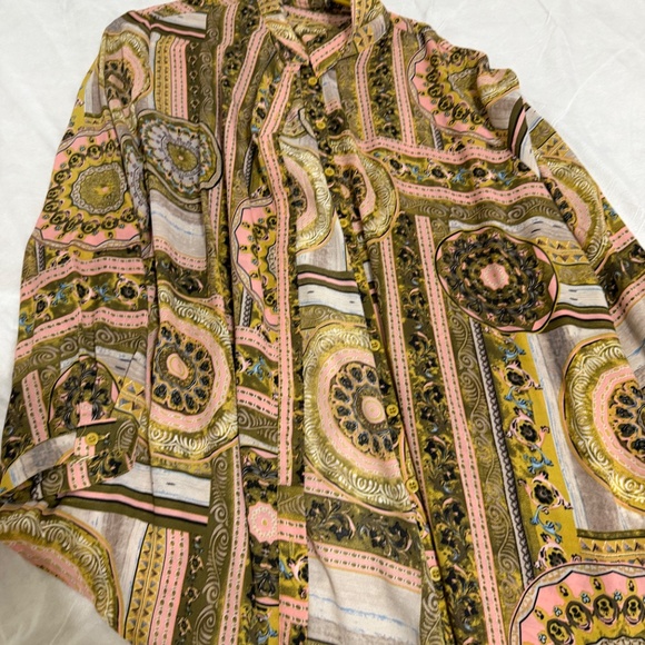 Button Up - Picture 2 of 2